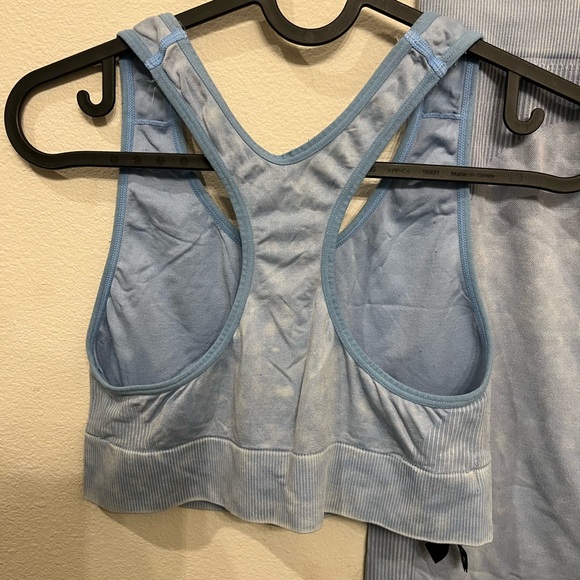 PINK Victoria's Secret Light Blue Activewear Set - Picture 4 of 7